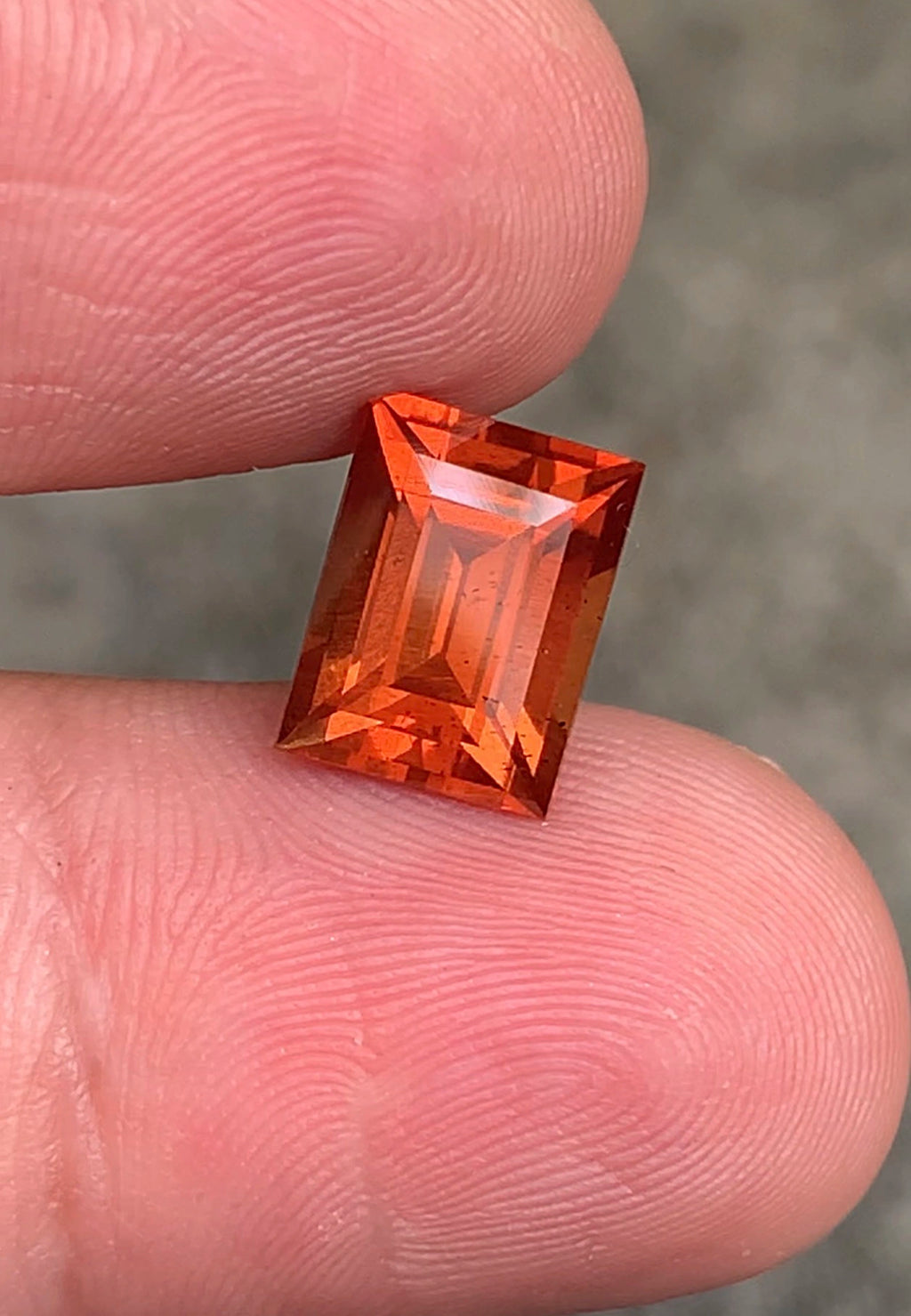 Natural spessartite garnet