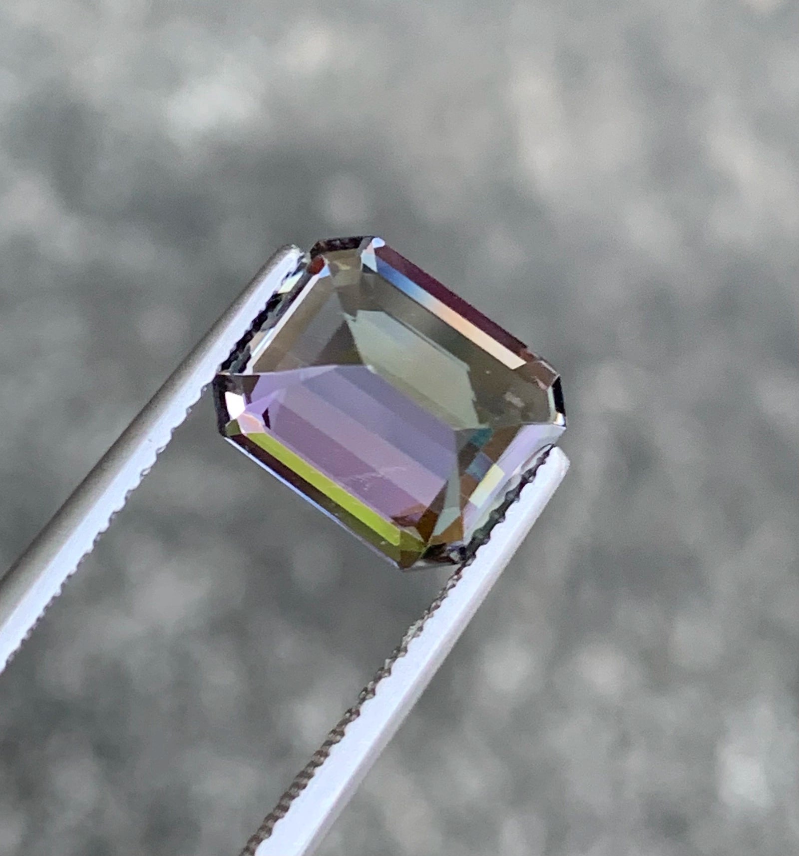 No heat tanzanite