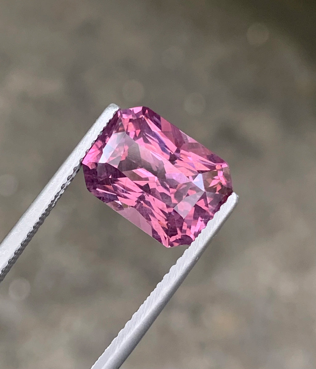 Natural Tanzanian spinel