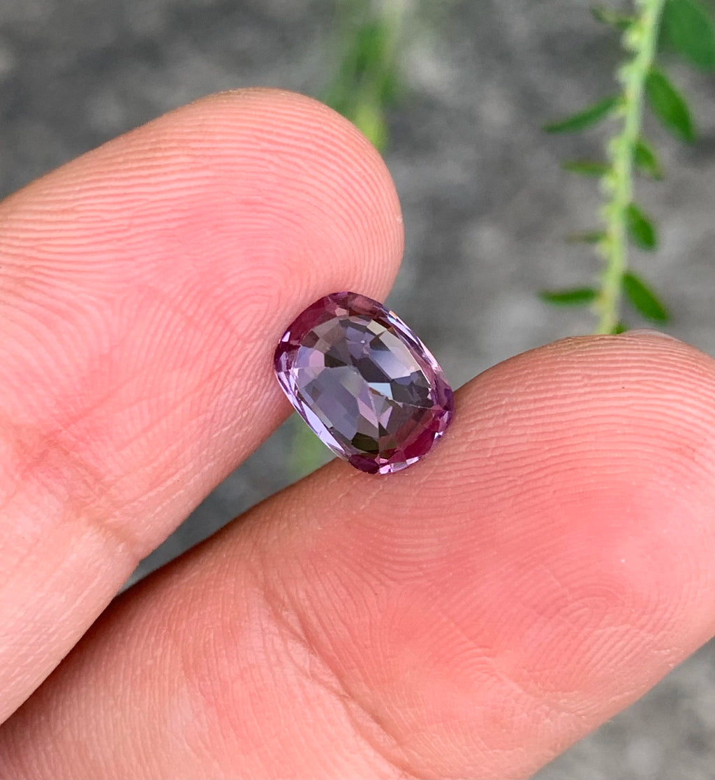 Lavender Burmese spinel