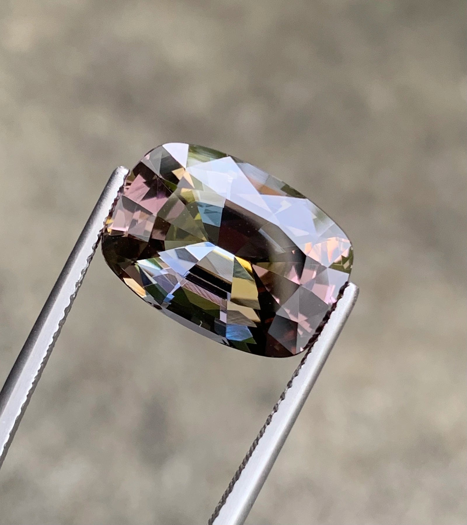 EXQUISITE 9.23 CT NO HEAT TANZANITE