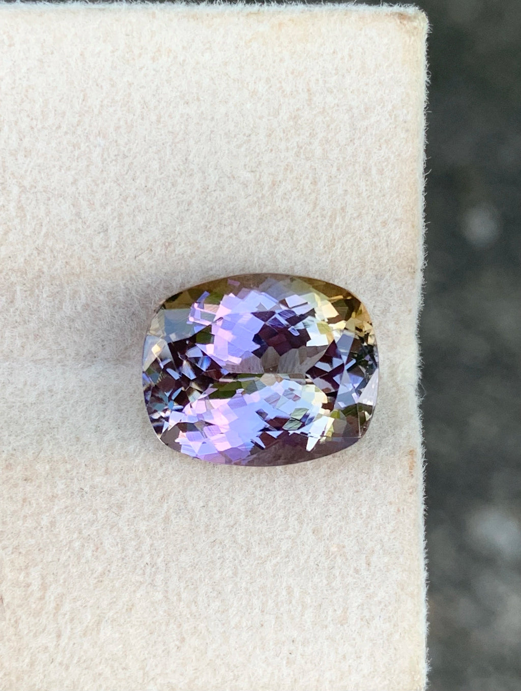 No heat tanzanite multi color