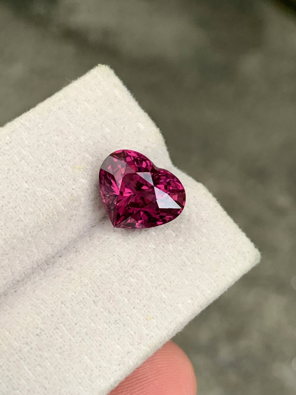 Natural Tanzanian spinel