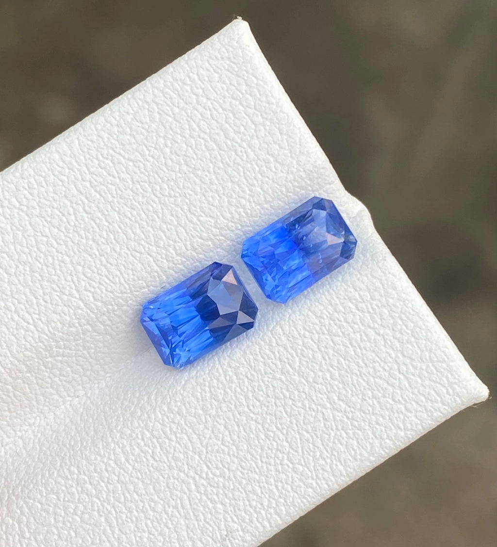 Perfect blue sapphire pair