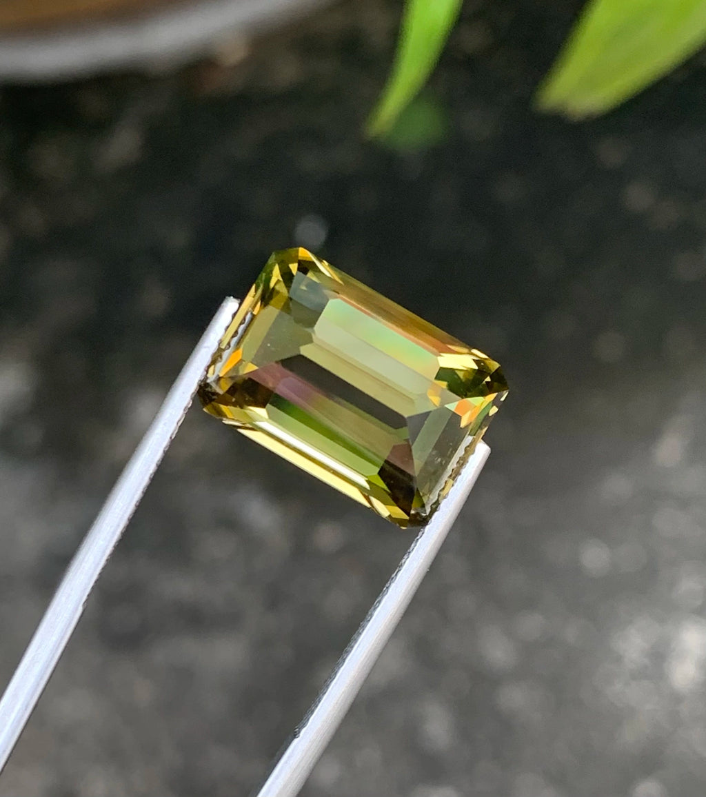 Yellow zircon from Sri Lanka