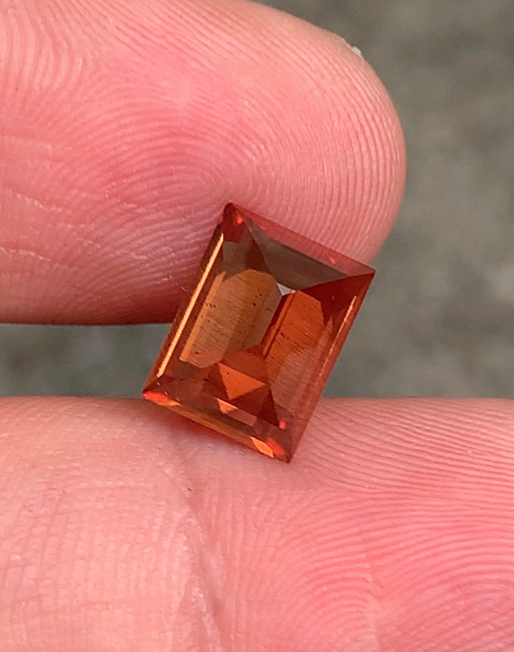 Natural spessartite garnet
