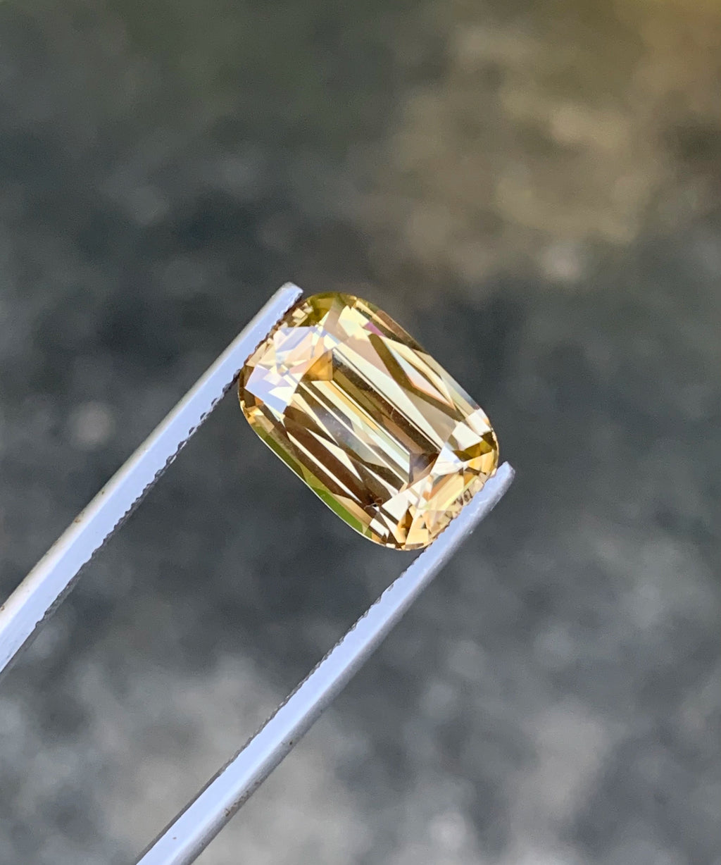 Natural yellow zircon