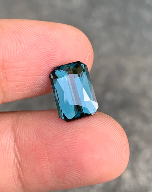 Bluish Grey Spinel
