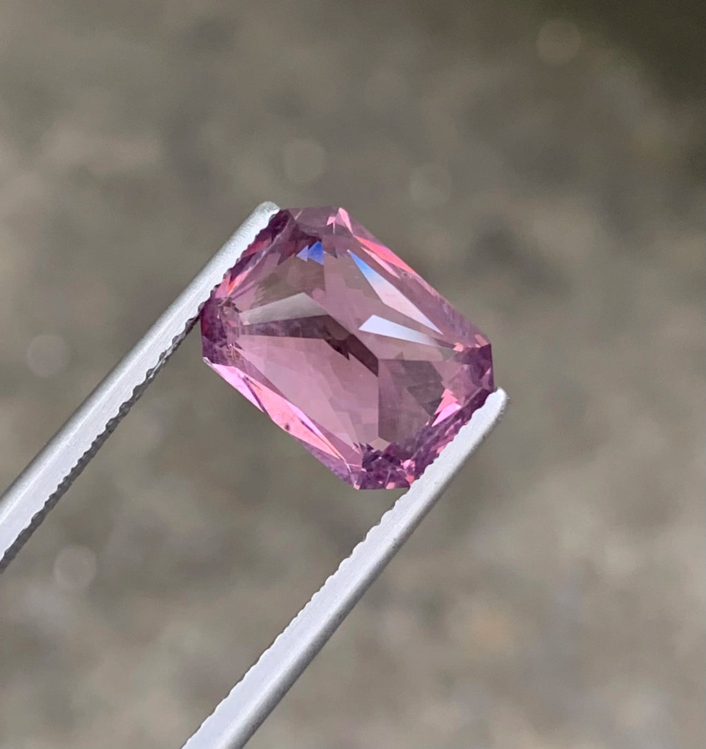 5.20 CT NATURAL TANZANIAN SPINEL