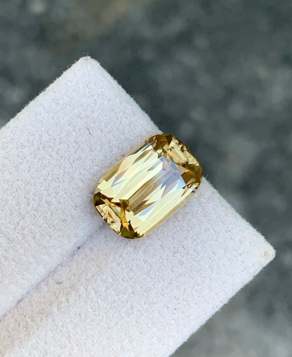 Natural yellow zircon
