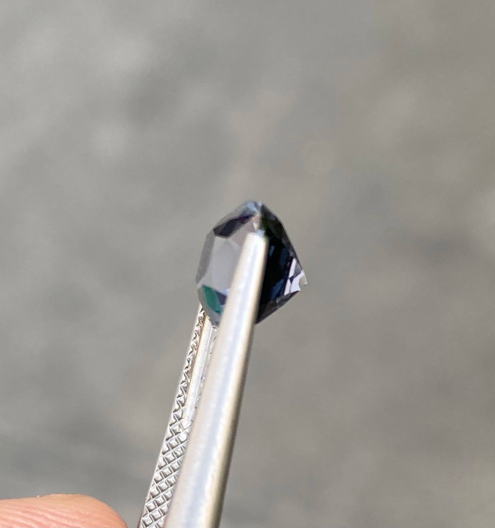 Grey Spinel