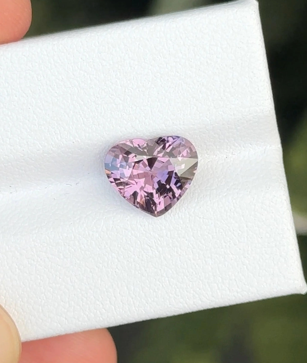 Top quality 3.54 carats natural purple spinel