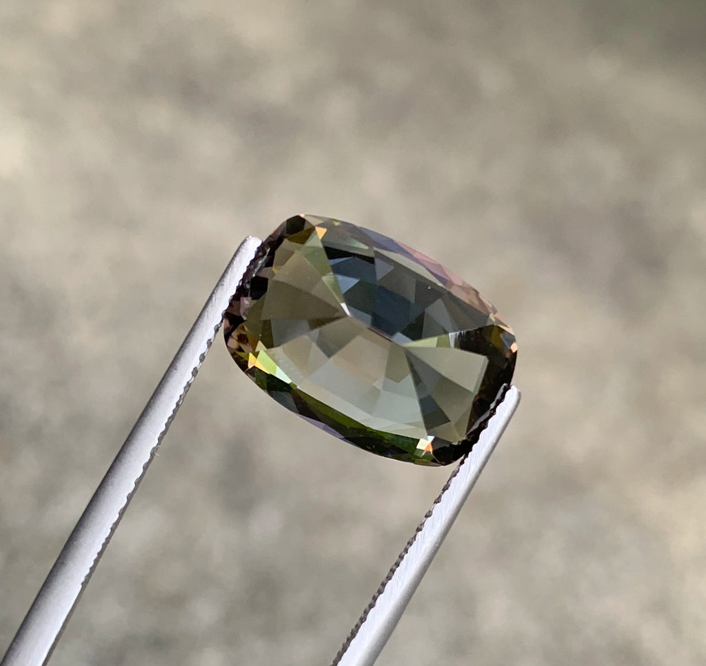 EXQUISITE 9.23 CT NO HEAT TANZANITE