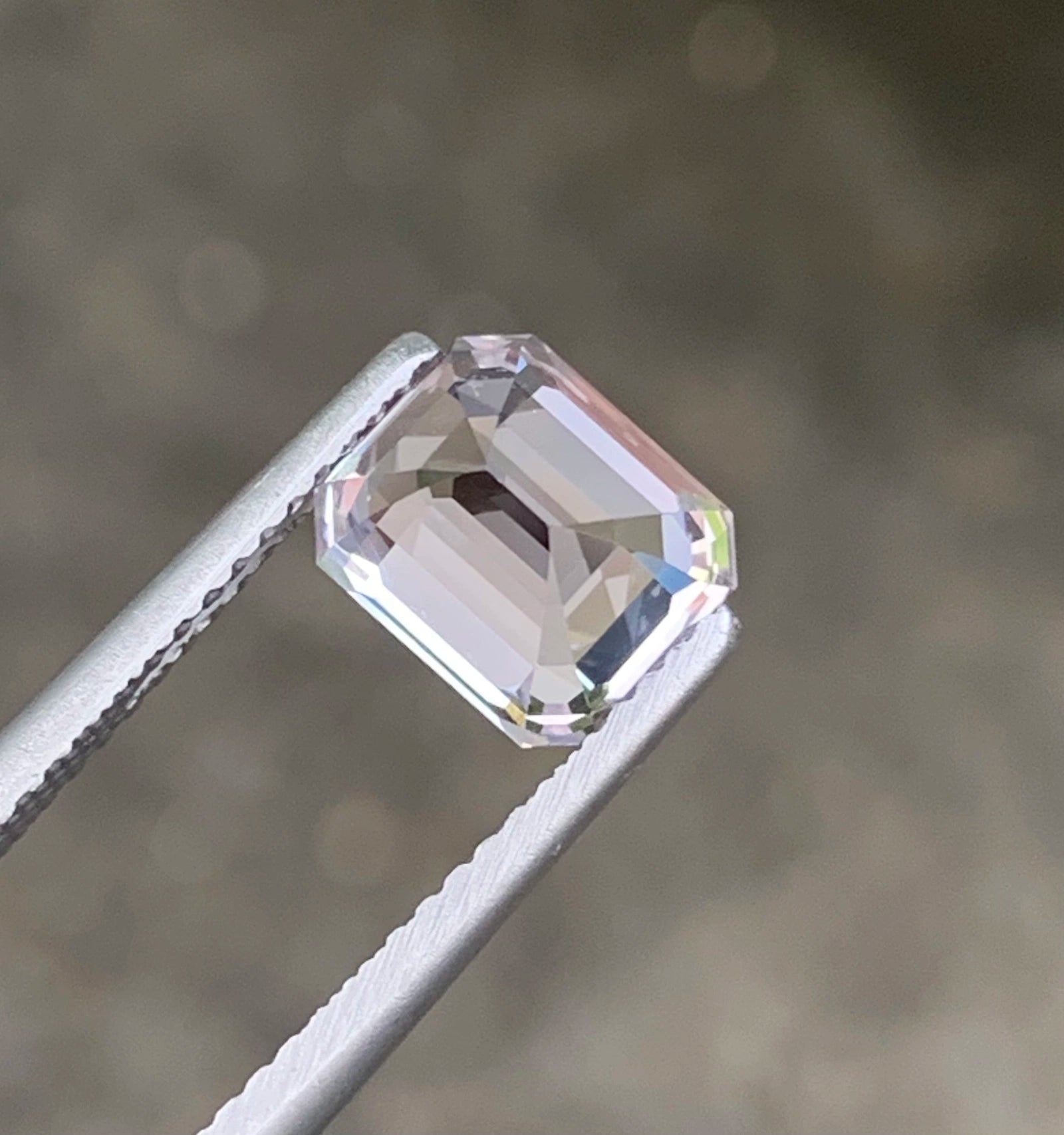 No heat white sapphire